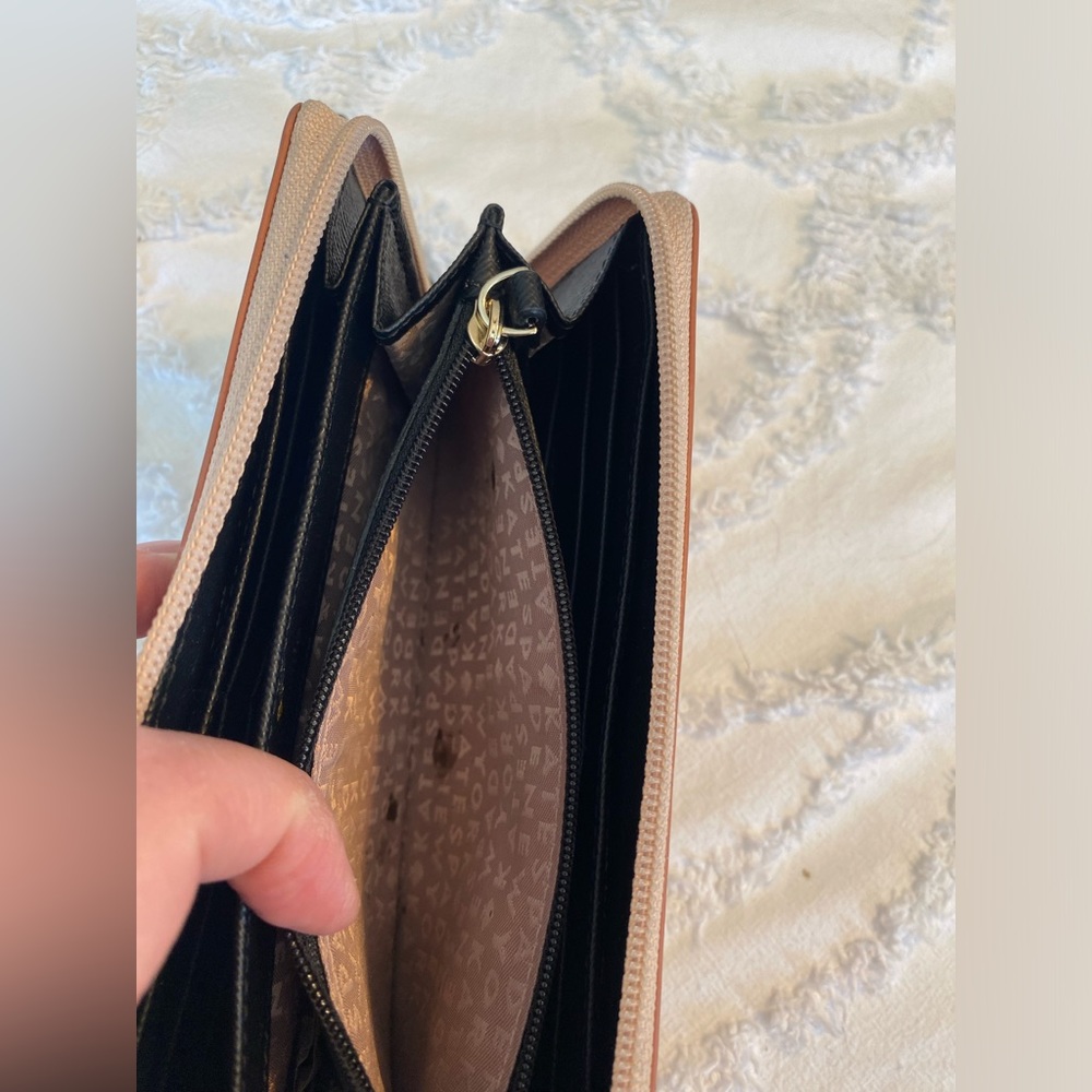Kate Spade Rose Gold Glitter Wallet - Picture 5 of 12